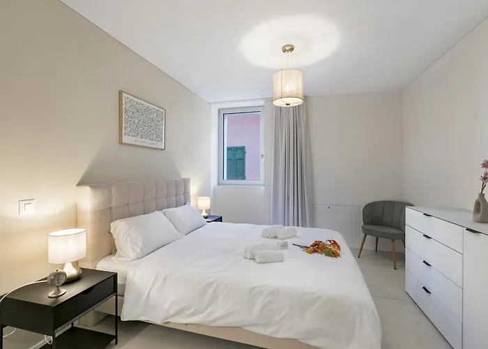 Corte Di - Happy * Ascona